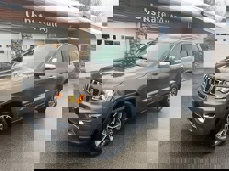 Used 2020 Jeep Grand Cherokee Limited image 1