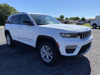 New 2023 Jeep Grand Cherokee Limited w/ Luxury Tech Group II image 1