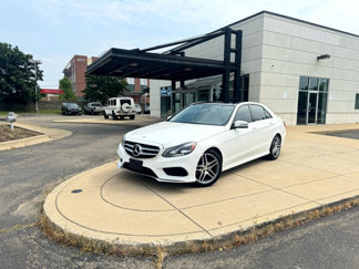 Used 2014 Mercedes-Benz E 350 4MATIC Sedan image 1