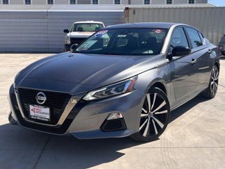 Used 2022 Nissan Altima 2.5 SR image 1
