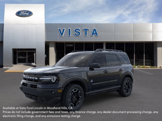 Used 2024 Ford Bronco Sport Outer Banks w/ Tech Package image 1