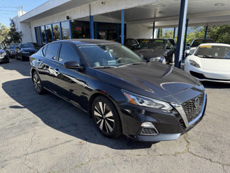Used 2022 Nissan Altima 2.5 SV image 1