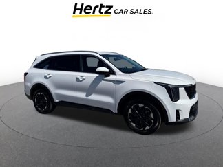 Used 2024 Kia Sorento S image 1