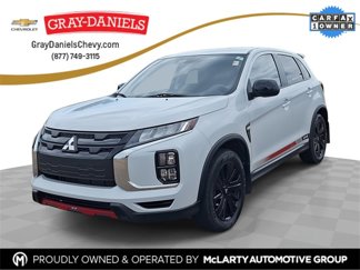 Used 2023 Mitsubishi Outlander Sport LE image 1
