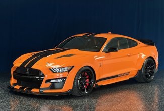 Used 2021 Ford Mustang Shelby GT500 w/ Technology Package image 1