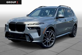 Used 2025 BMW X7 xDrive40i w/ M Sport Package image 1