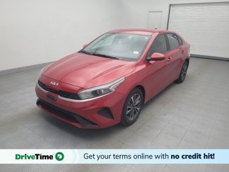 Used 2023 Kia Forte LXS image 1
