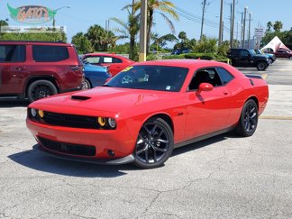 Used 2023 Dodge Challenger R/T w/ Plus Package image 1
