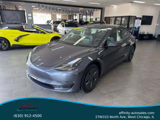 Used 2023 Tesla Model 3 Standard Range image 1