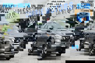 Used 2022 Nissan Rogue SL image 1
