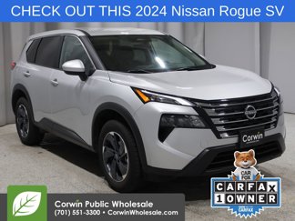 Used 2024 Nissan Rogue SV image 1