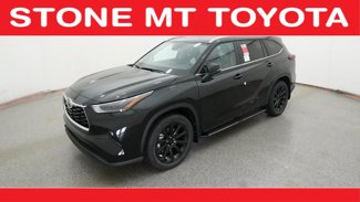 New 2025 Toyota Highlander XLE image 1