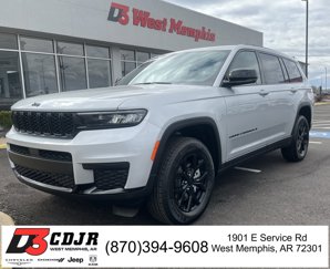New 2025 Jeep Grand Cherokee L Laredo image 1