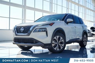 Used 2023 Nissan Rogue SV image 1