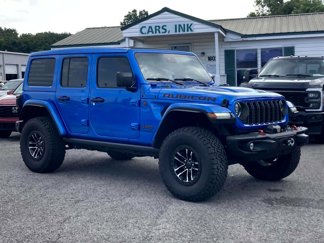 Used 2024 Jeep Wrangler Unlimited Rubicon image 1