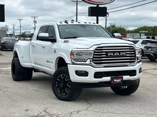 Used 2022 RAM 3500 Limited image 1