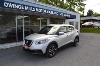Used 2020 Nissan Kicks SV image 1