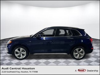 Certified 2022 Audi Q5 2.0T Premium Plus w/ Premium Plus Package image 1