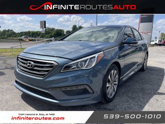 Used 2017 Hyundai Sonata Sport image 1