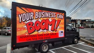 Used 2017 Chevrolet Express 3500 image 1