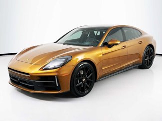 New 2025 Porsche Panamera 4 image 1
