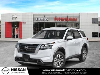 New 2025 Nissan Pathfinder SL w/ SL Premium Package image 1