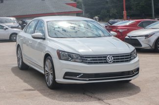 Used 2016 Volkswagen Passat 1.8T S image 1