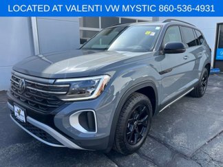 Certified 2024 Volkswagen Atlas Peak Edition SEL image 1
