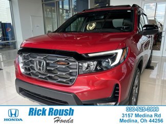 Used 2022 Honda Passport TrailSport image 1