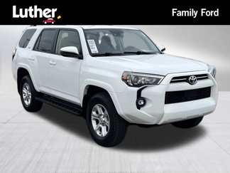 Used 2024 Toyota 4Runner SR5 video 1