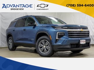 New 2025 Chevrolet Traverse LT w/ Driver Confidence Package image 1
