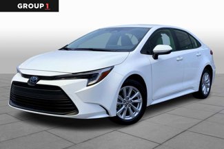 Used 2024 Toyota Corolla LE image 1