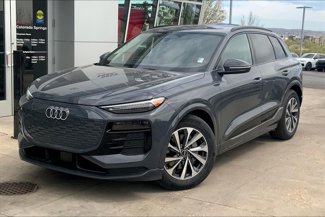 New 2025 Audi Q6 e-tron Prestige image 1