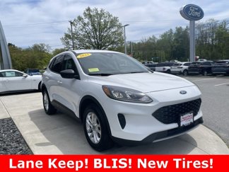 Certified 2022 Ford Escape SE image 1