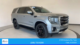 Used 2023 GMC Yukon SLT image 1