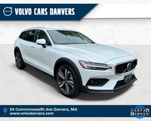 Certified 2024 Volvo V60 B5 Cross Country Plus image 1