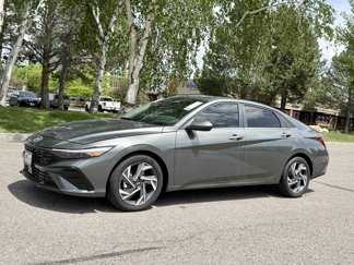 New 2025 Hyundai Elantra SEL image 1