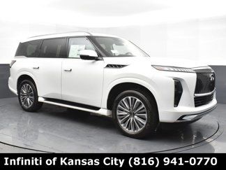 New 2025 INFINITI QX80 Luxe image 1