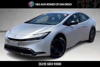 Used 2024 Toyota Prius LE image 1