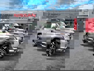 New 2025 Nissan Pathfinder Platinum image 1