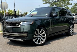 Used 2025 Land Rover Range Rover Long Wheelbase SE image 1