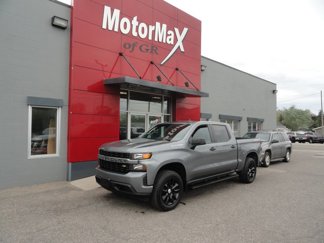 Used 2021 Chevrolet Silverado 1500 Custom image 1