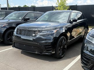 New 2026 Land Rover Range Rover Velar Dynamic SE image 1