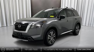 New 2025 Nissan Pathfinder Platinum image 1