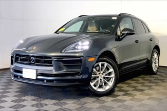 Certified 2025 Porsche Macan image 1