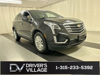 Used 2018 Cadillac XT5 AWD image 1