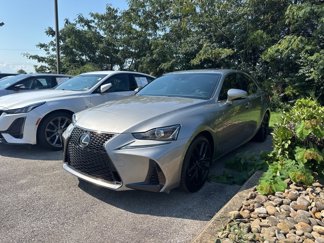 Used 2018 Lexus IS 300 image 1