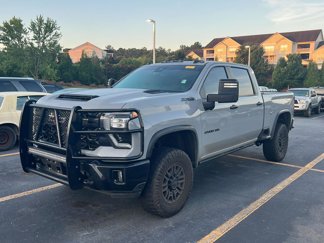 Used 2024 Chevrolet Silverado 2500 ZR2 w/ Technology Package image 1