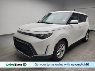 Used 2023 Kia Soul LX w/ LX Technology Package image 1