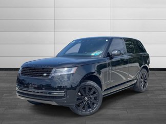 Used 2025 Land Rover Range Rover Autobiography image 1